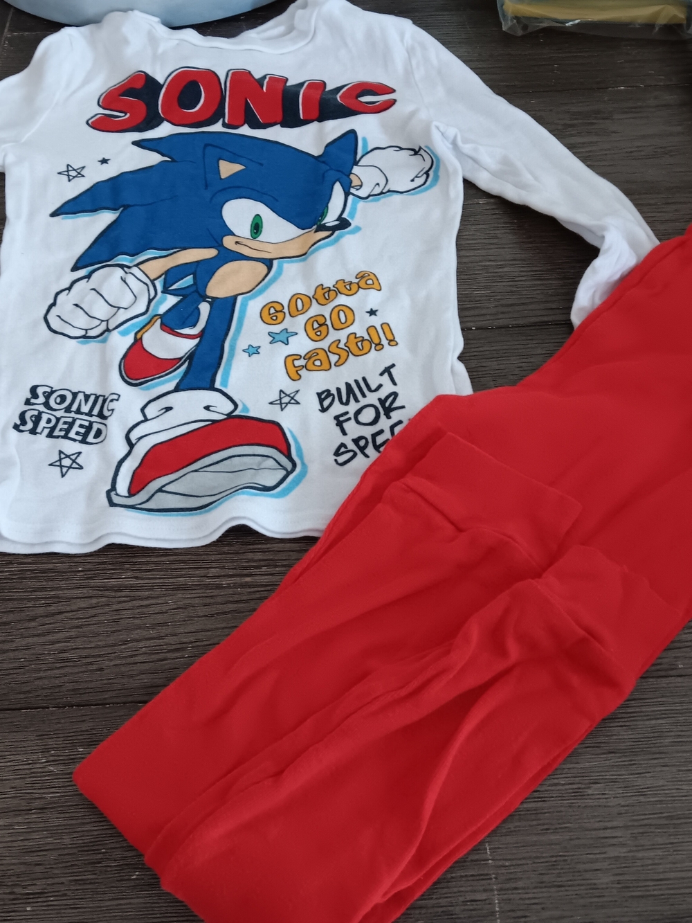 Boys Size 10 Sonic The Hedgehog White Graphic Tee Pajama Set